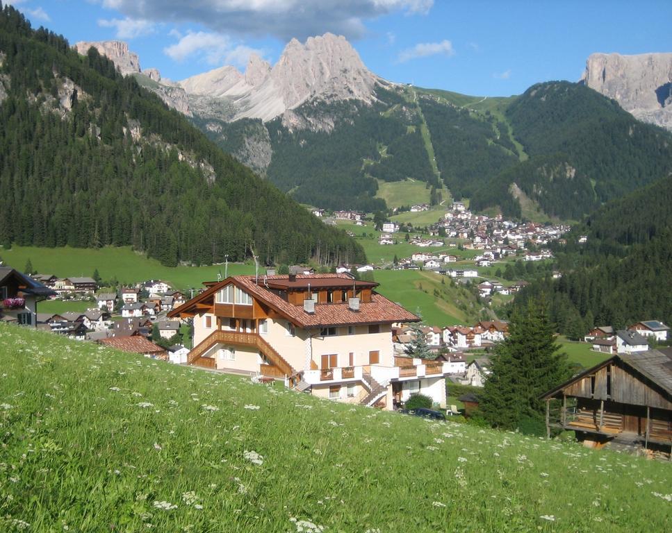 Apartments Etruska Santa Cristina Val Gardena Ngoại thất bức ảnh